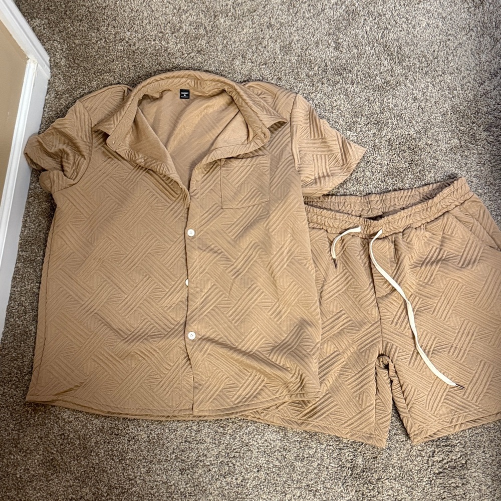 NFINITY Tan Textured Apparel - 2 pieces, New- never worn